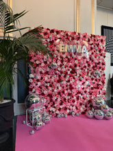 Charger l'image dans la galerie, Mur de fleurs rose
