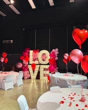 Charger l&#39;image dans la galerie, Lettres lumineuses géantes LOVE saint valentin 
