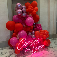 Load image into Gallery viewer, Néon &quot;Crazy in love&quot;
